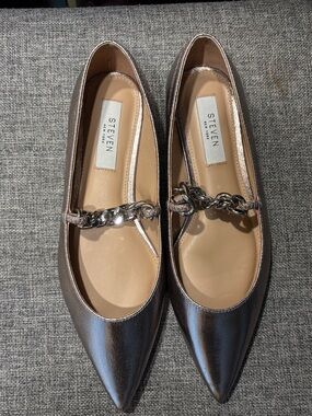 Steven by Steve Madden Metallic Silver Pointed Toe Chain Flats
